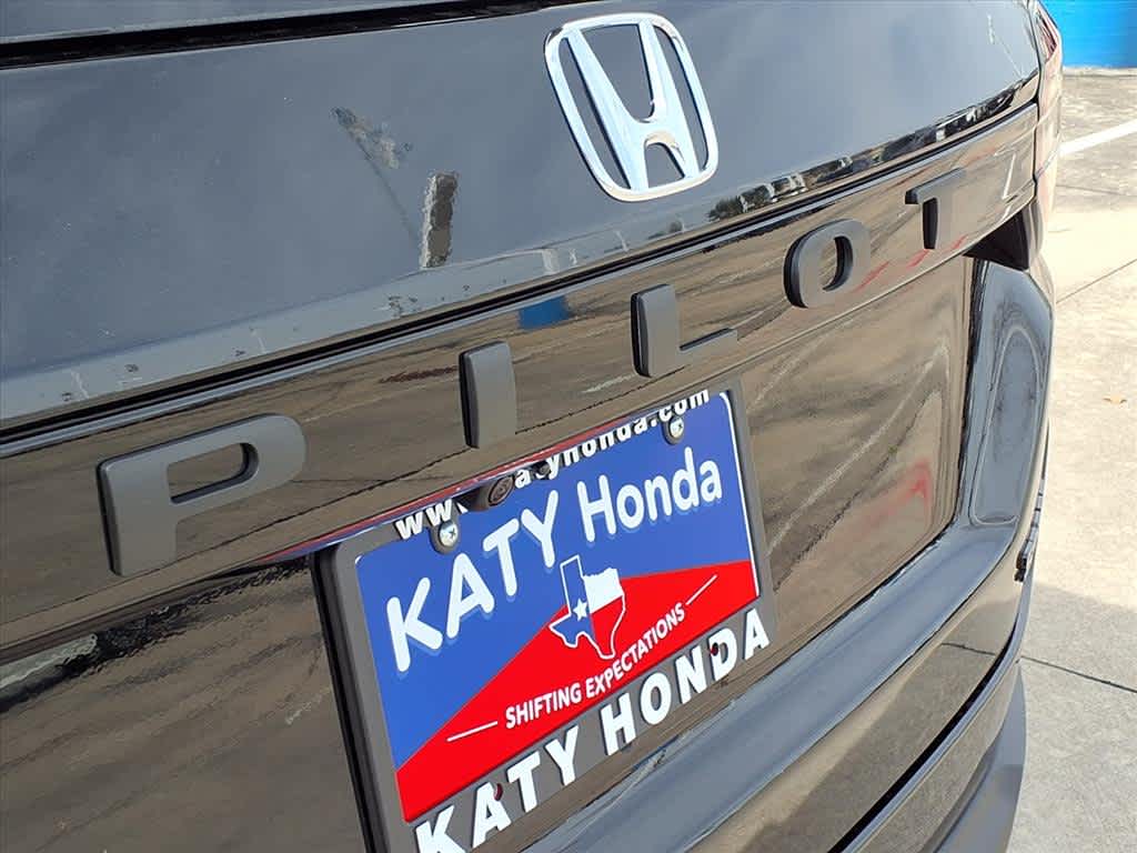 Thumbnail: 2026 Honda Pilot - 7