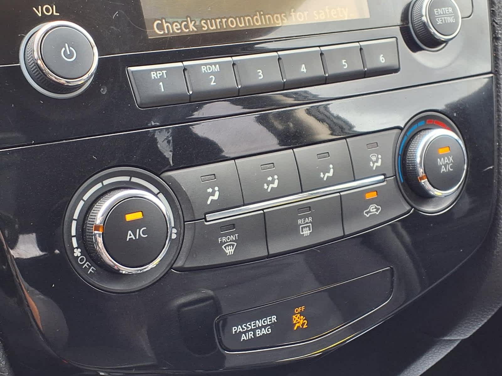 Thumbnail: 2016 Nissan Rogue - 19