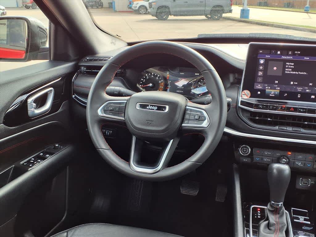 Thumbnail: 2024 Jeep Compass - 15