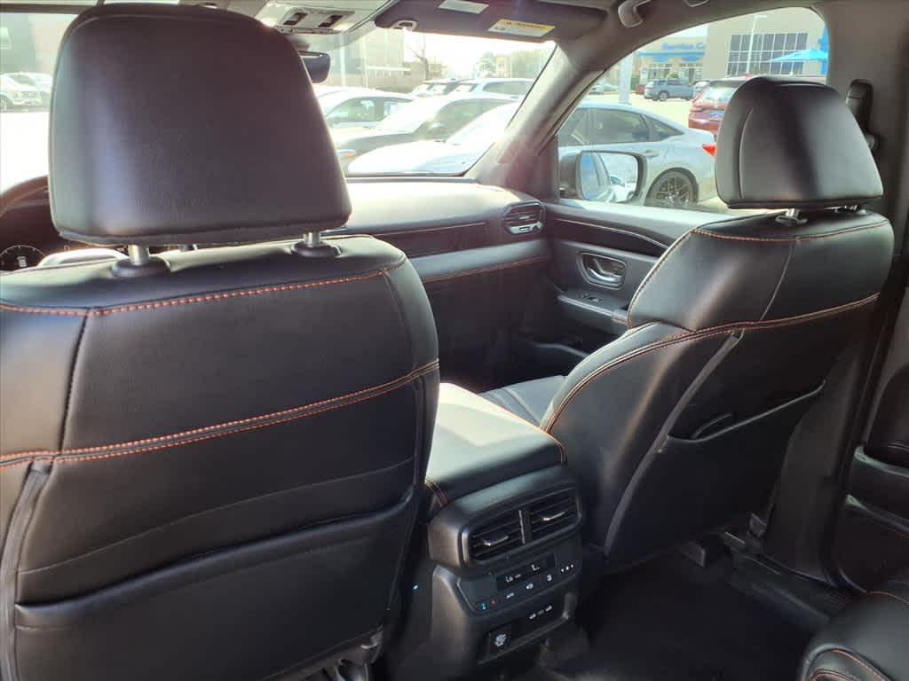 Thumbnail: 2024 Honda Pilot - 11