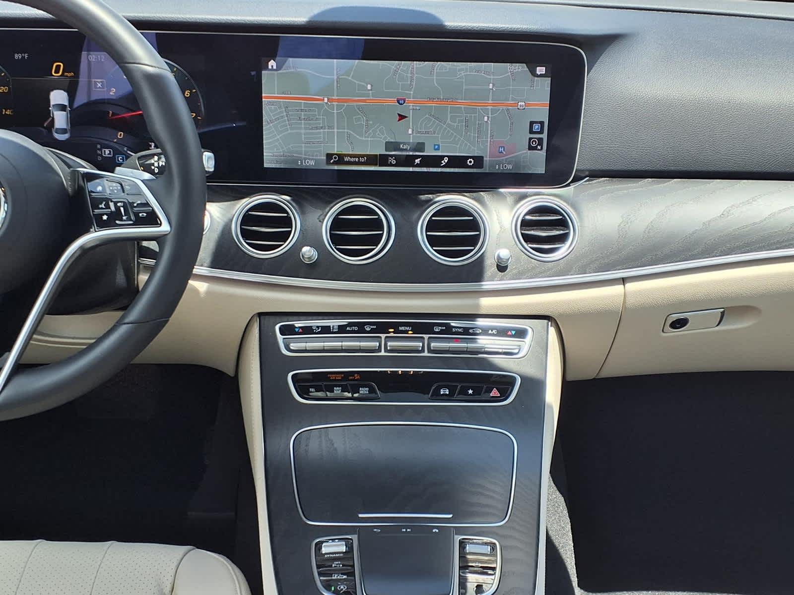 Thumbnail: 2022 Mercedes-Benz E-Class - 15