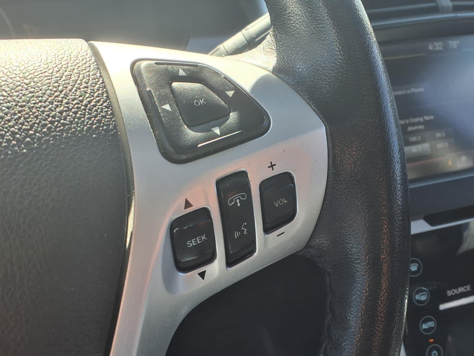 Thumbnail: 2013 Ford Edge - 21