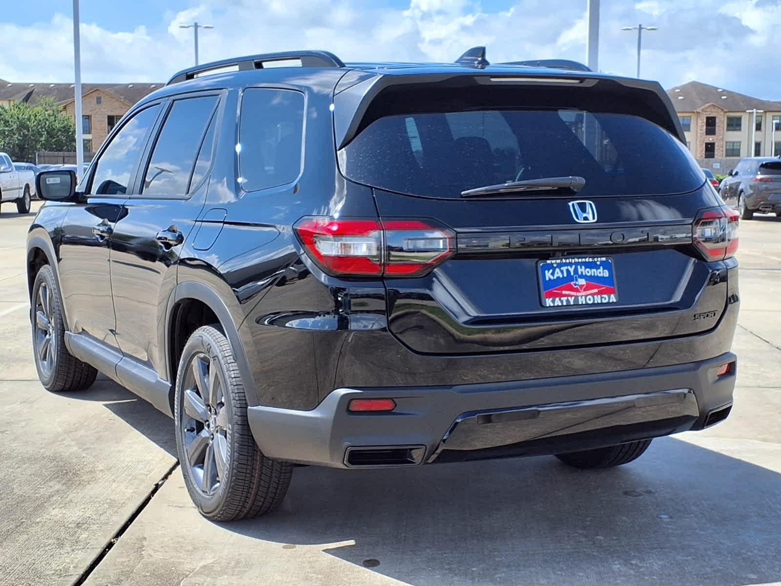 Thumbnail: 2026 Honda Pilot - 4