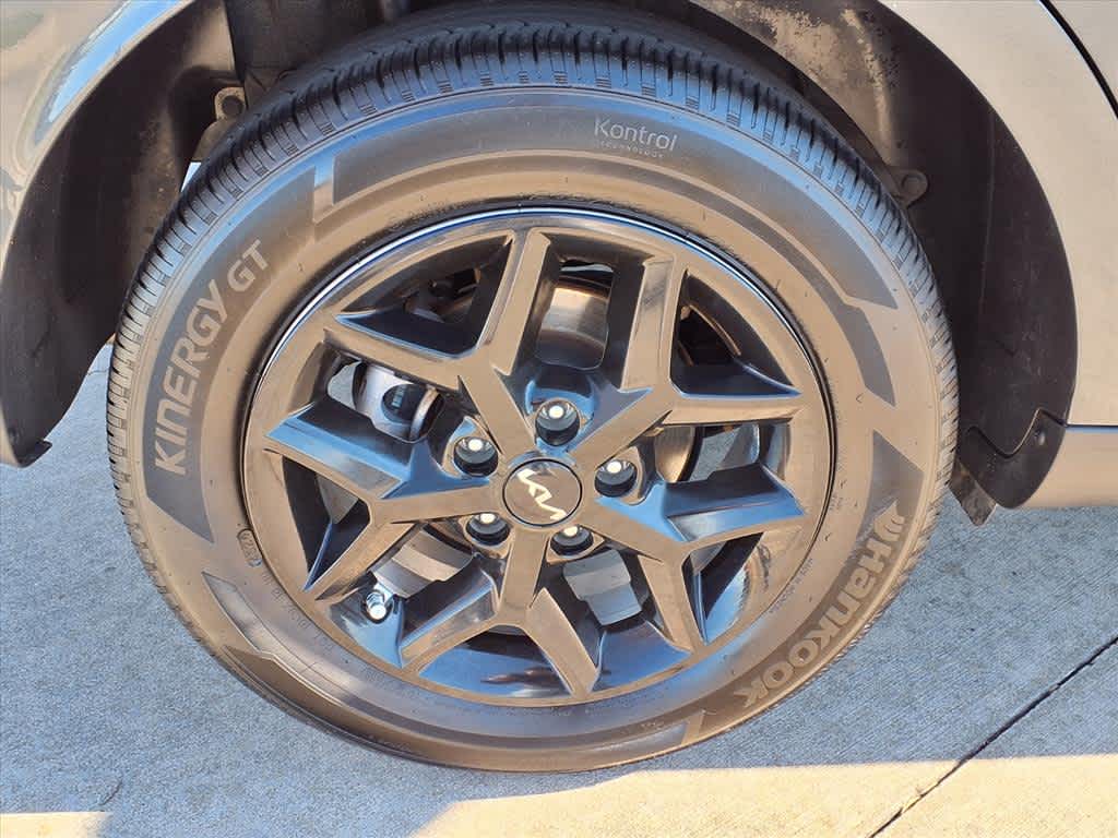 Thumbnail: 2024 Kia Soul - 9