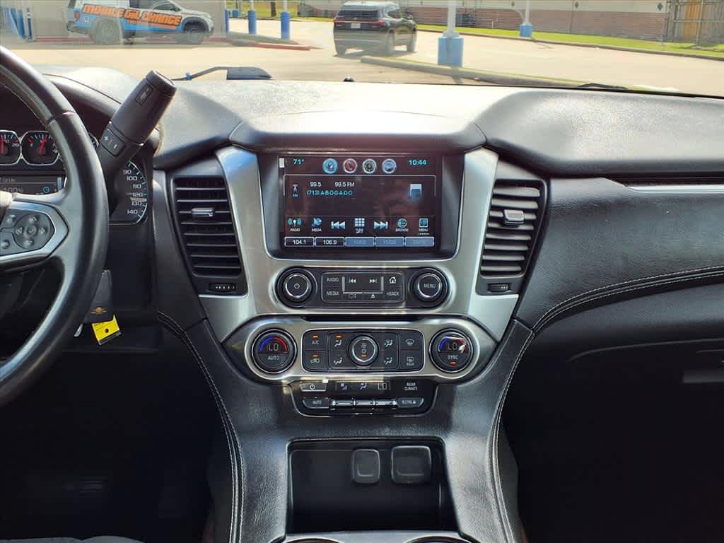 Thumbnail: 2017 Chevrolet Tahoe - 16