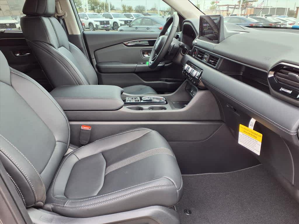 Thumbnail: 2026 Honda Pilot - 14