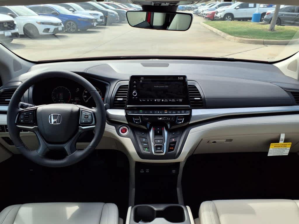 Thumbnail: 2025 Honda Odyssey - 10