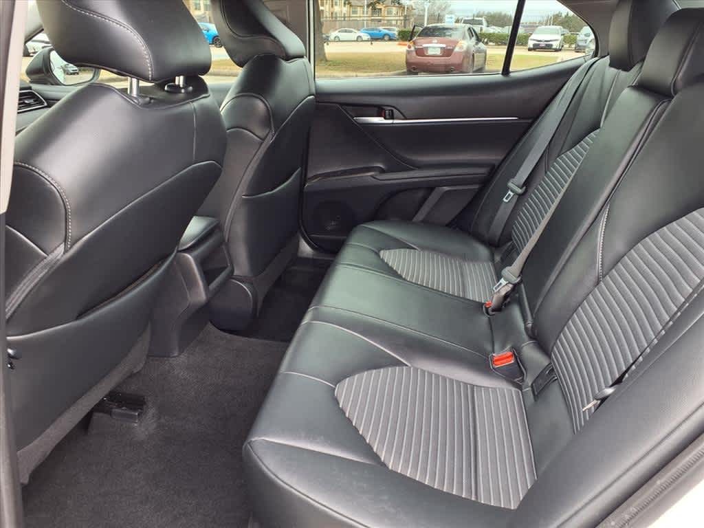 Thumbnail: 2023 Toyota Camry - 11