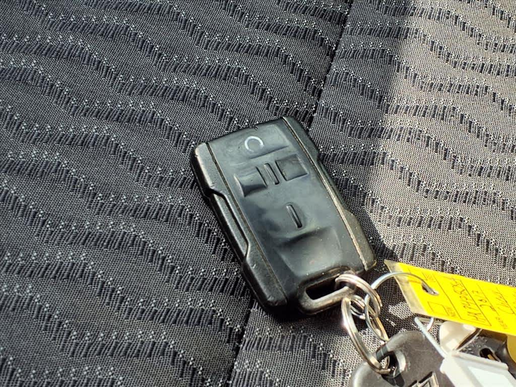 Thumbnail: 2017 Chevrolet Tahoe - 25