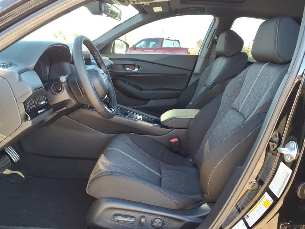 Thumbnail: 2025 Honda Accord - 11