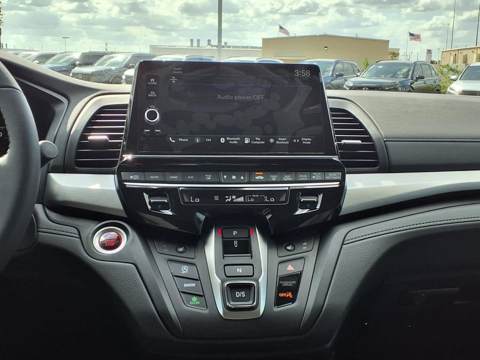 Thumbnail: 2026 Honda Odyssey - 16