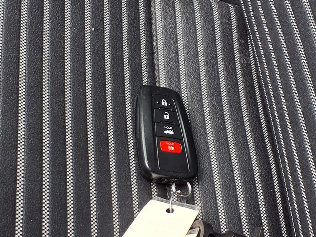 Thumbnail: 2023 Toyota Camry - 24