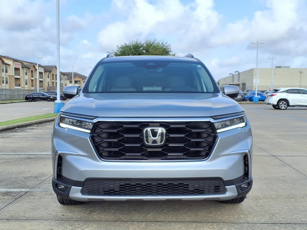 Certified 2023 Honda Pilot Touring SUV