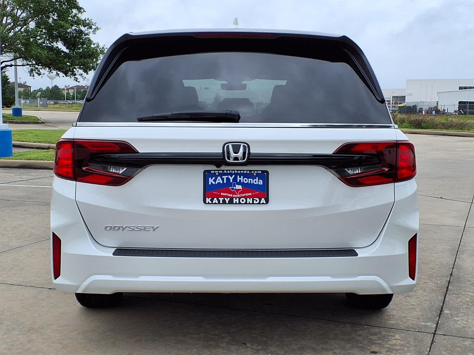 Thumbnail: 2026 Honda Odyssey - 5