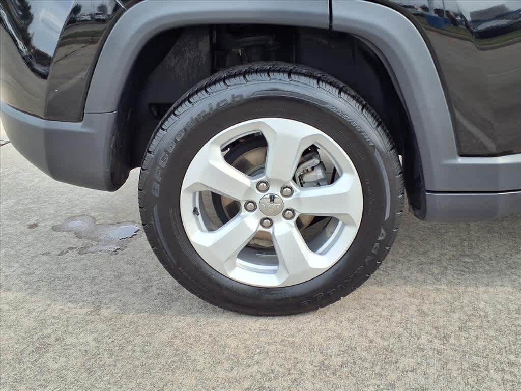 Thumbnail: 2018 Jeep Compass - 8