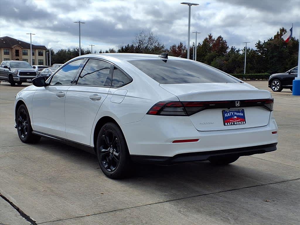Thumbnail: 2025 Honda Accord - 4