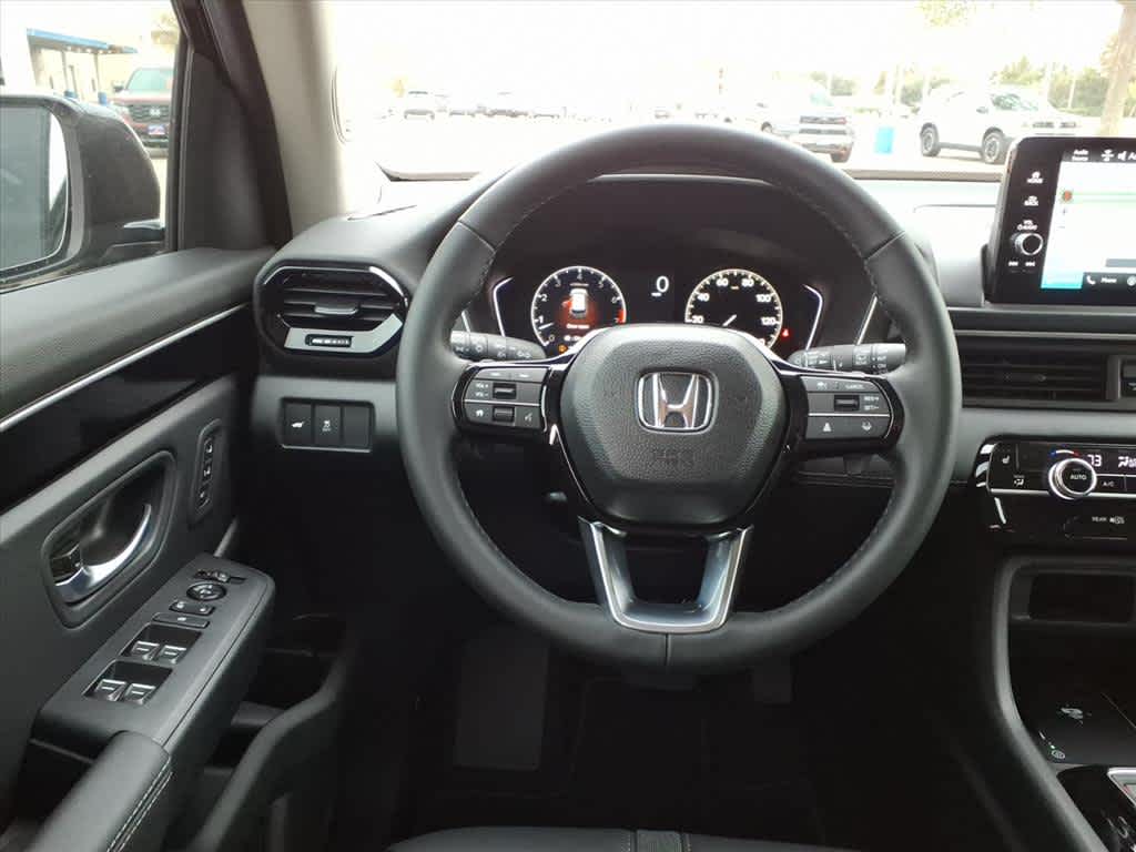 Thumbnail: 2025 Honda Pilot - 15