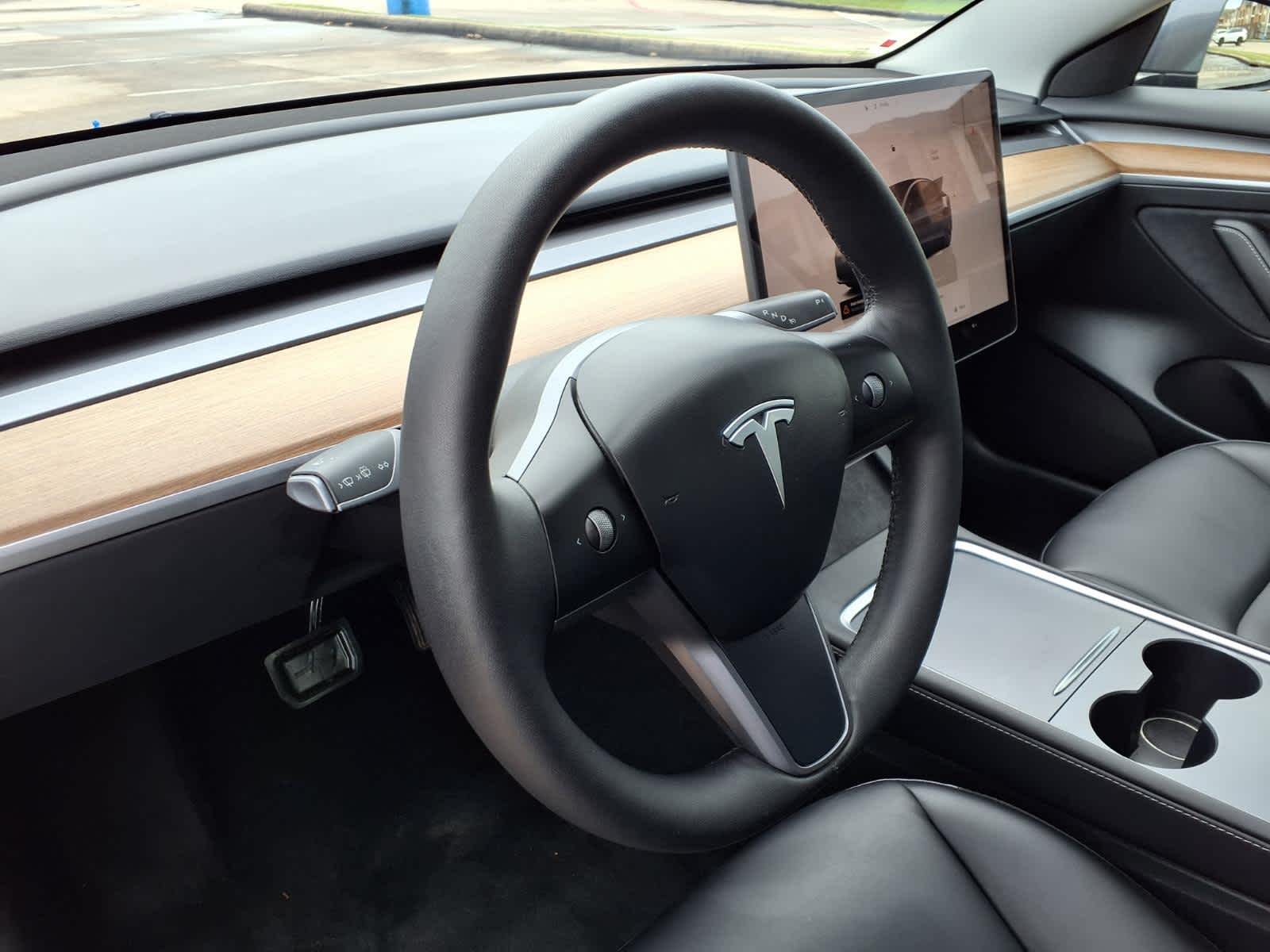 Thumbnail: 2023 Tesla Model 3 - 2