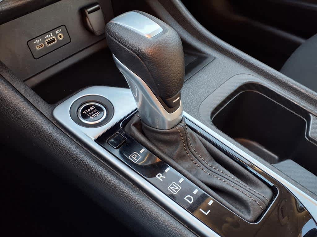 Thumbnail: 2023 Nissan Sentra - 23