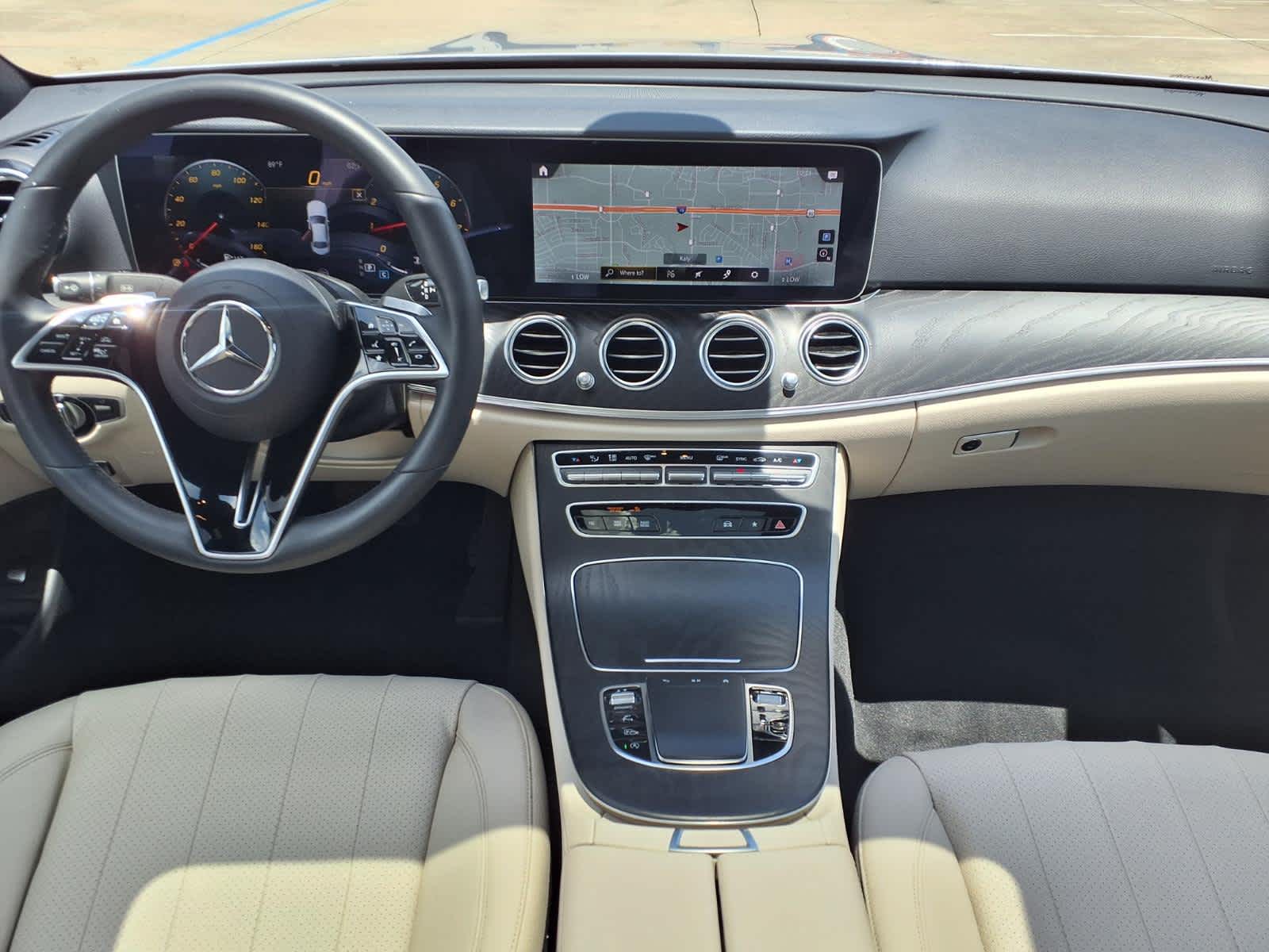 Thumbnail: 2022 Mercedes-Benz E-Class - 9