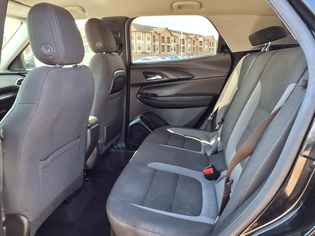 Thumbnail: 2023 Chevrolet TrailBlazer - 14