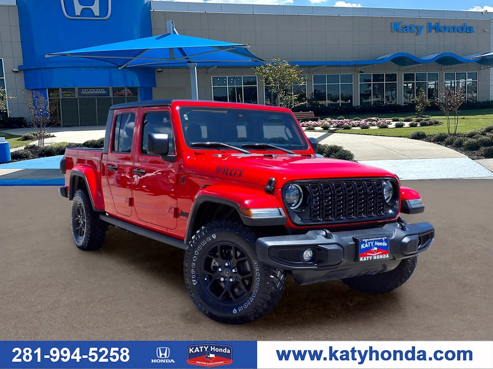2024 Jeep Gladiator Willys's photo