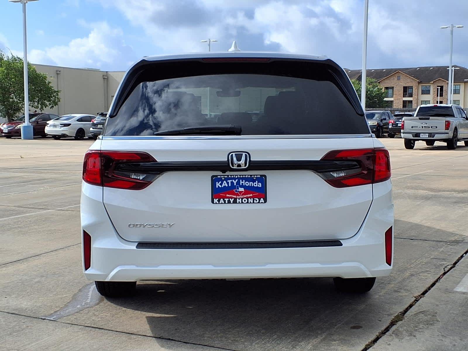 Thumbnail: 2026 Honda Odyssey - 5
