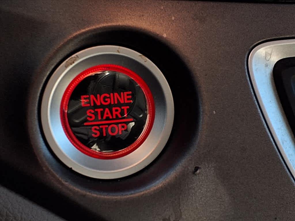 Thumbnail: 2017 Honda Pilot - 23