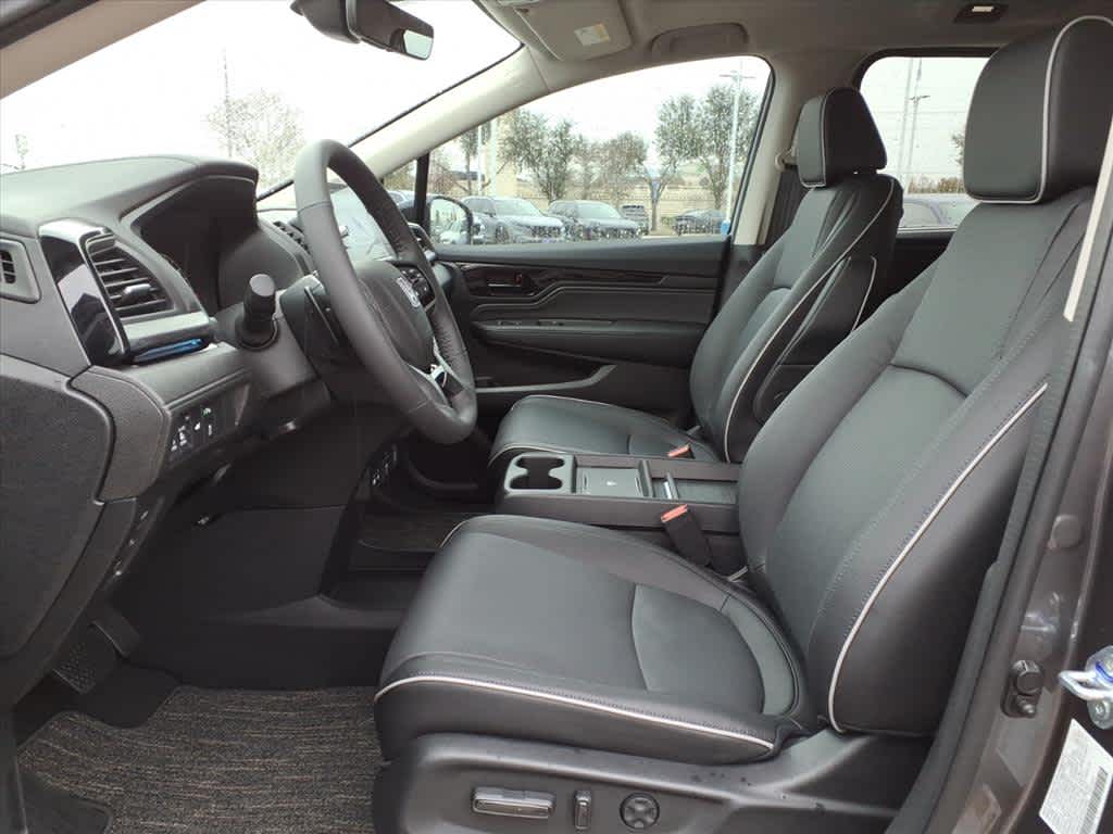 Thumbnail: 2026 Honda Odyssey - 11