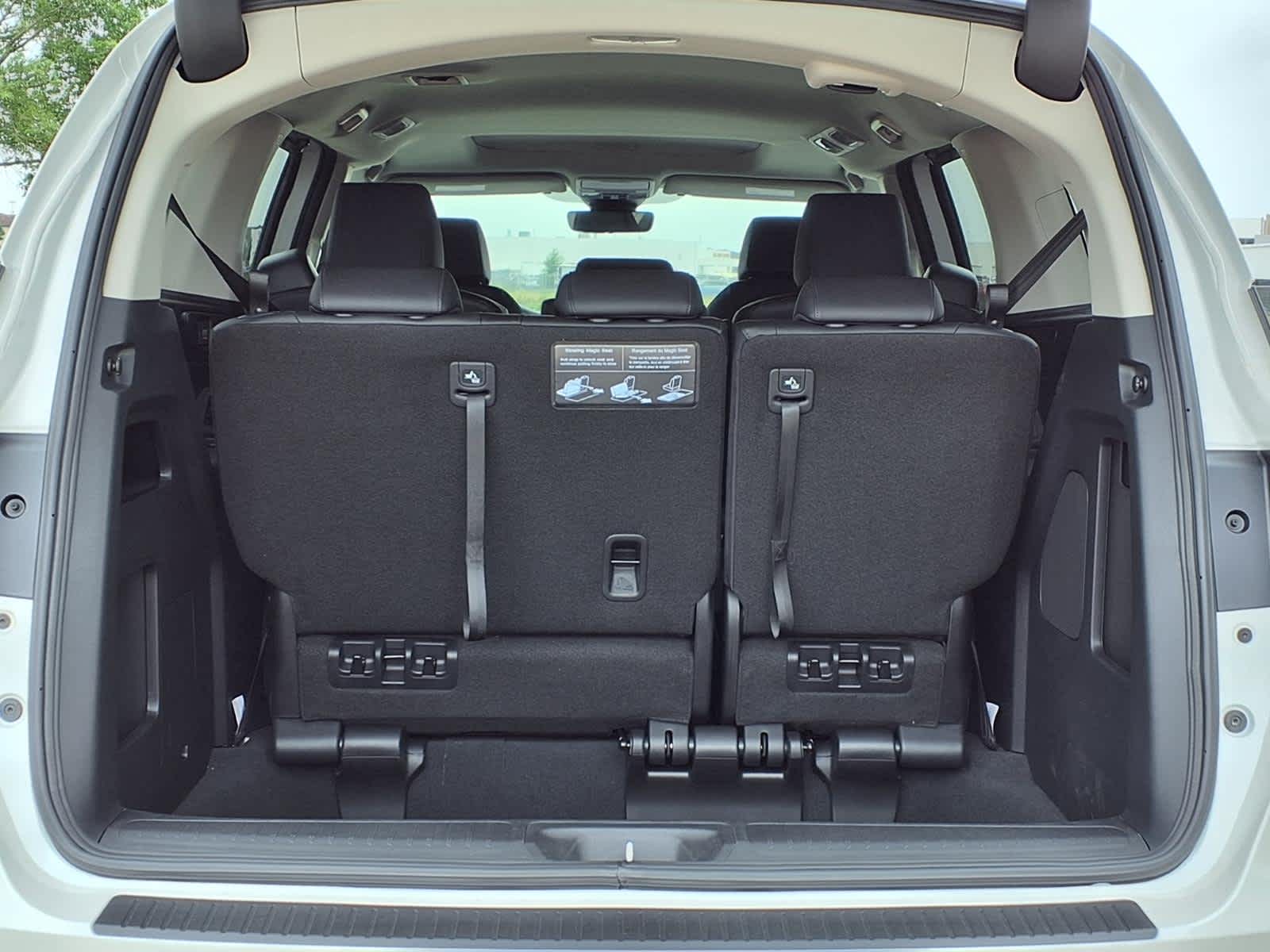 Thumbnail: 2026 Honda Odyssey - 19