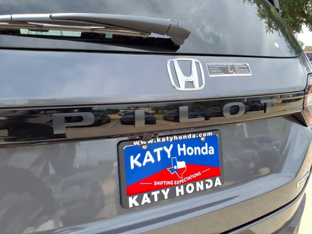 Thumbnail: 2025 Honda Pilot - 7