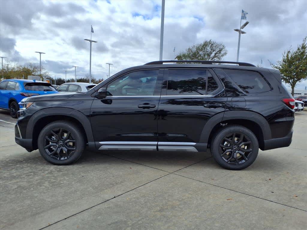 Thumbnail: 2025 Honda Pilot - 3