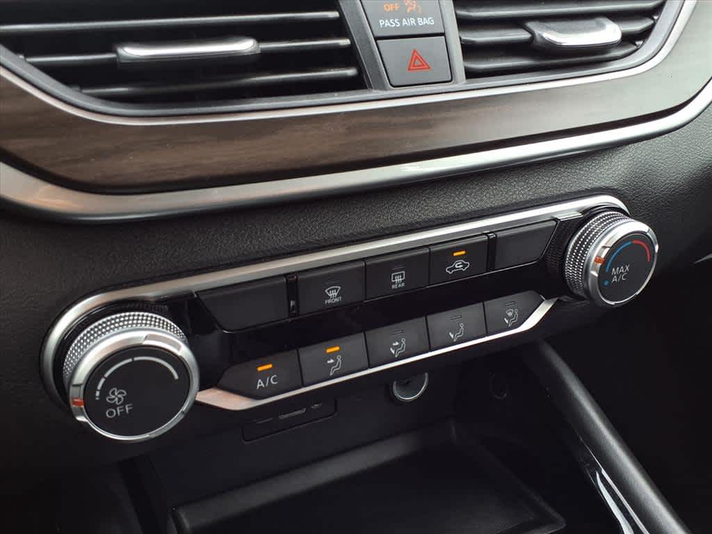 Thumbnail: 2023 Nissan Altima - 23