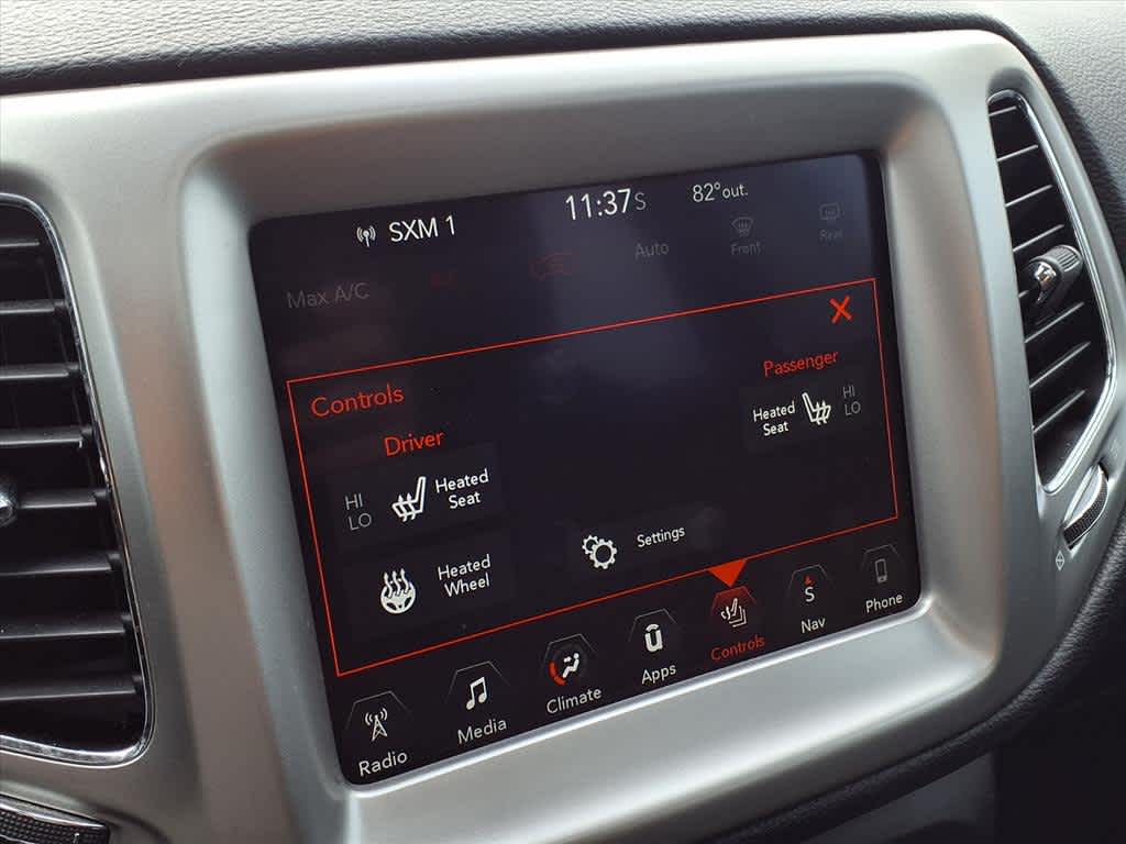 Thumbnail: 2018 Jeep Compass - 24