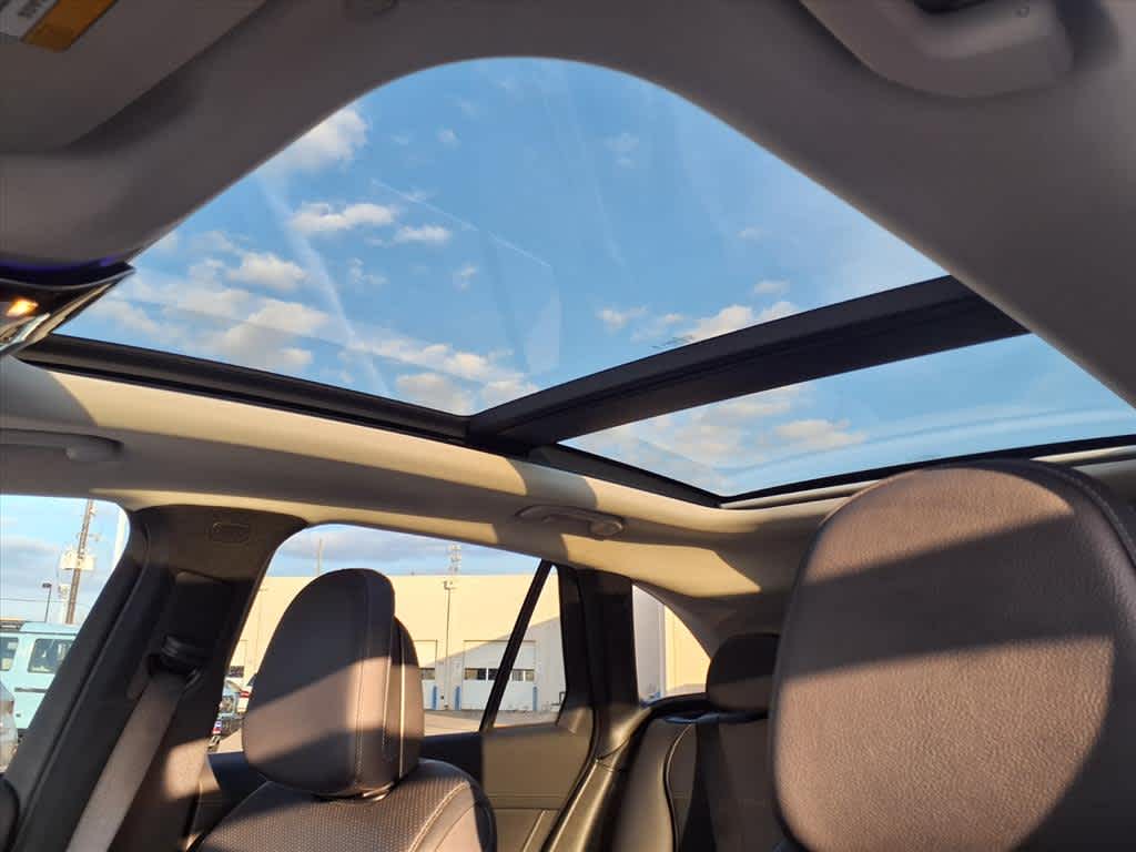 Thumbnail: 2024 Mercedes-Benz GLC - 25