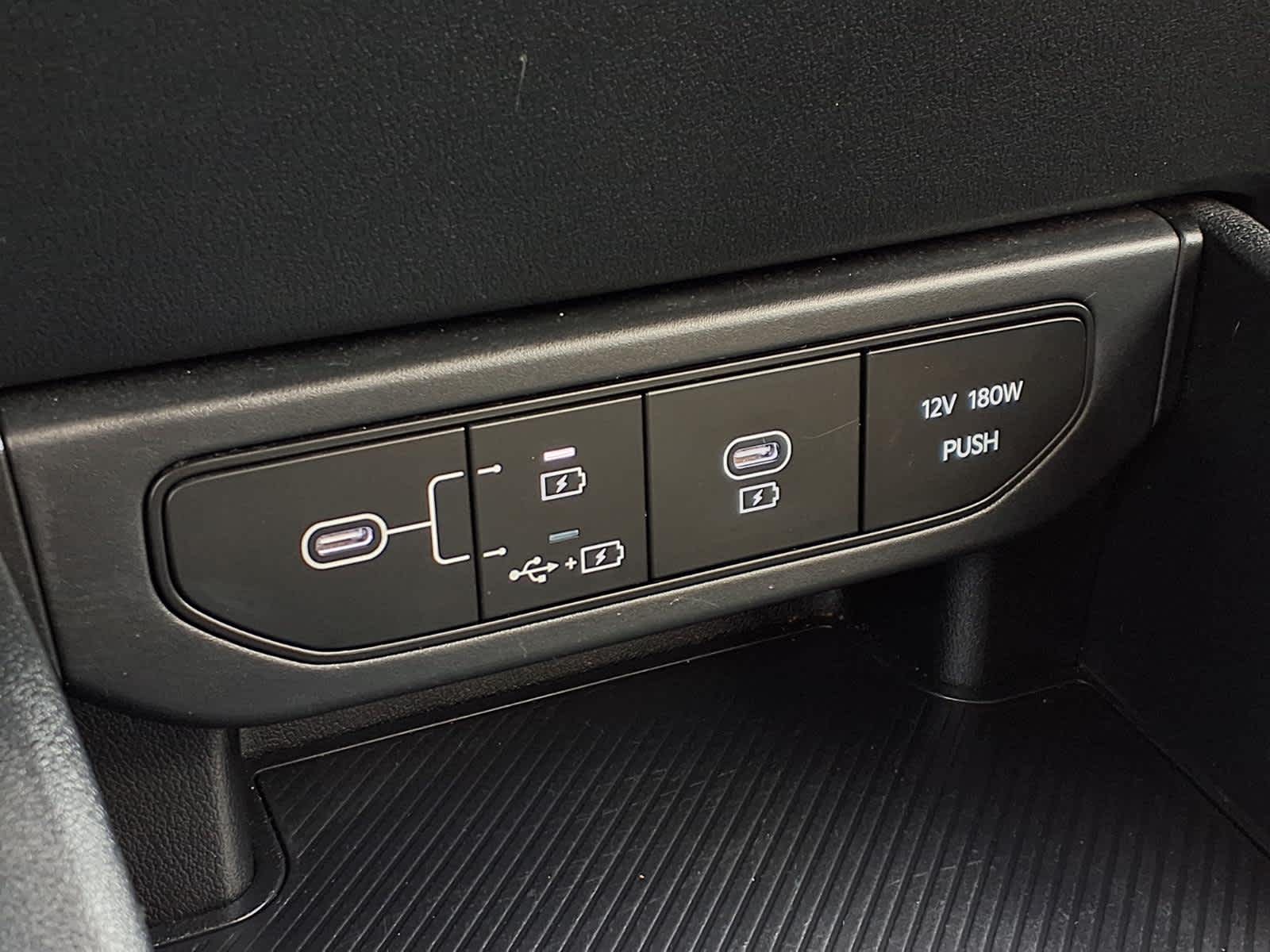 Thumbnail: 2025 Kia K4 - 20