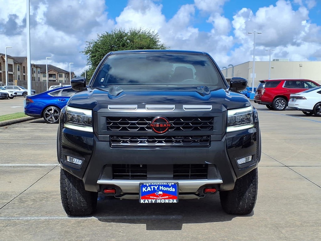 Used 2025 Nissan Frontier PRO-4X Truck Crew Cab