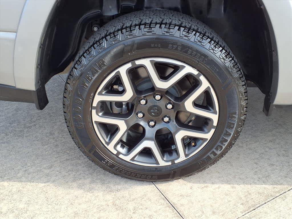 Thumbnail: 2025 RAM 1500 - 9