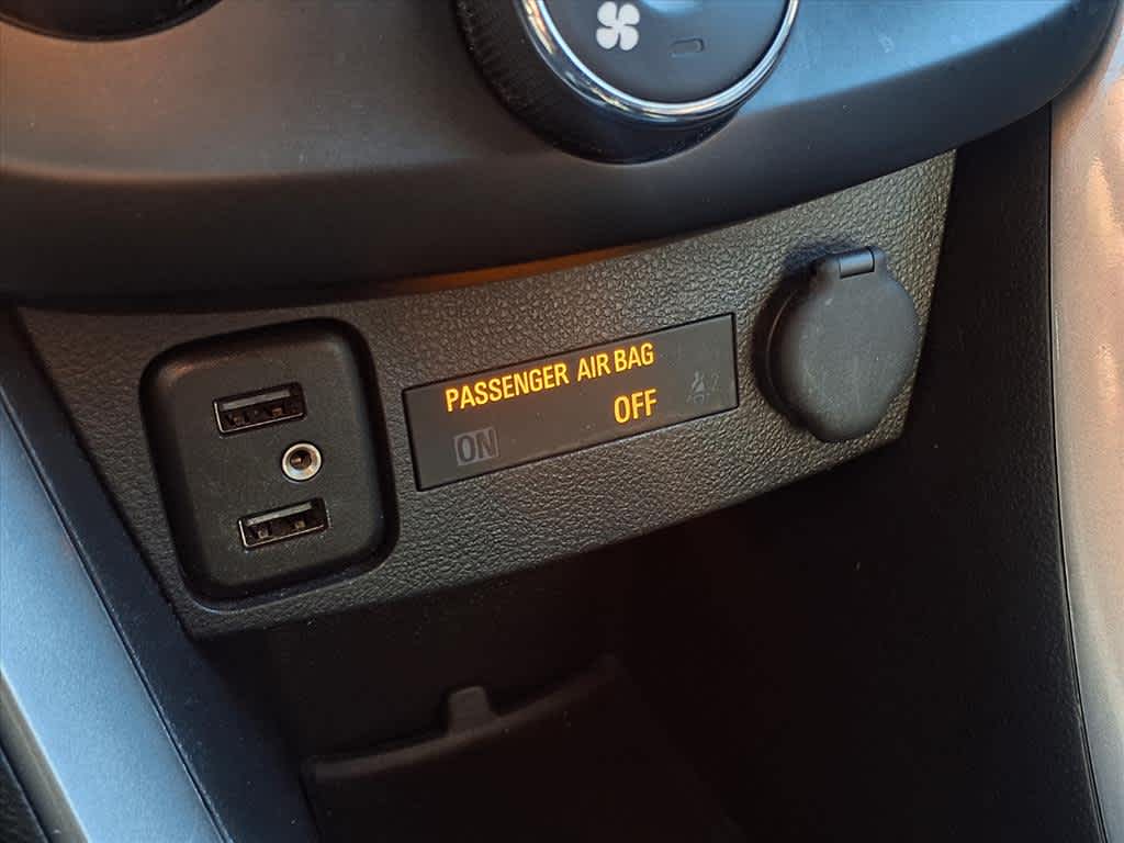 Thumbnail: 2020 Chevrolet Trax - 23