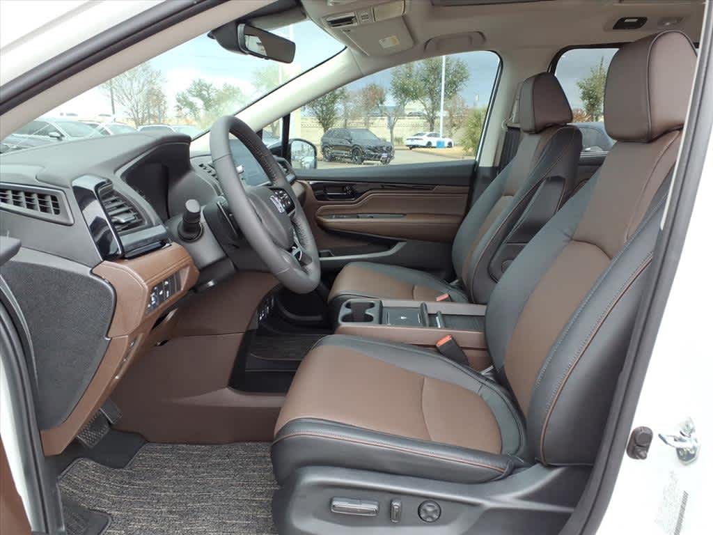 Thumbnail: 2026 Honda Odyssey - 11