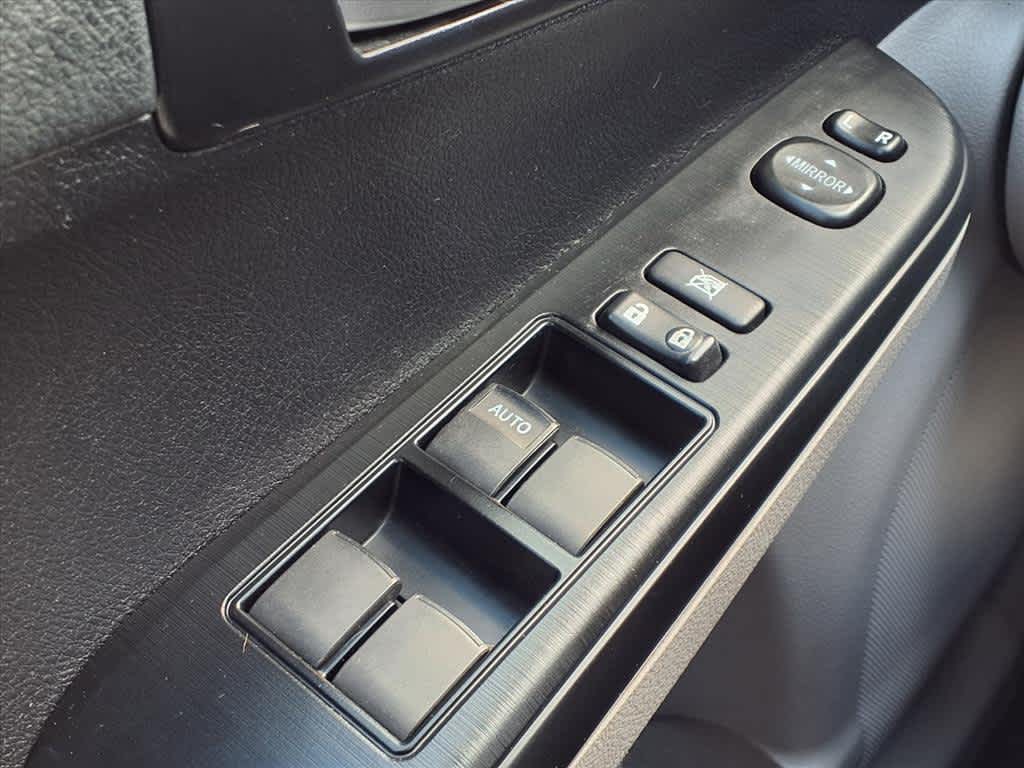 Thumbnail: 2014 Toyota Camry - 20