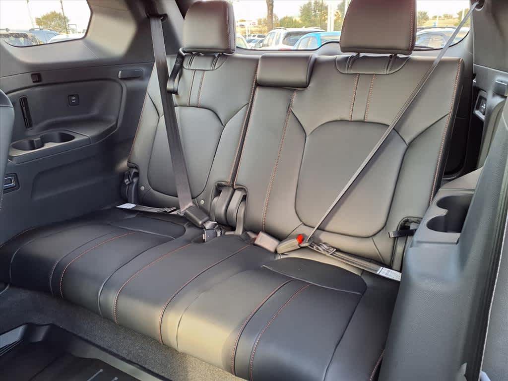 2025 Honda Pilot TrailSport - Photo 15
