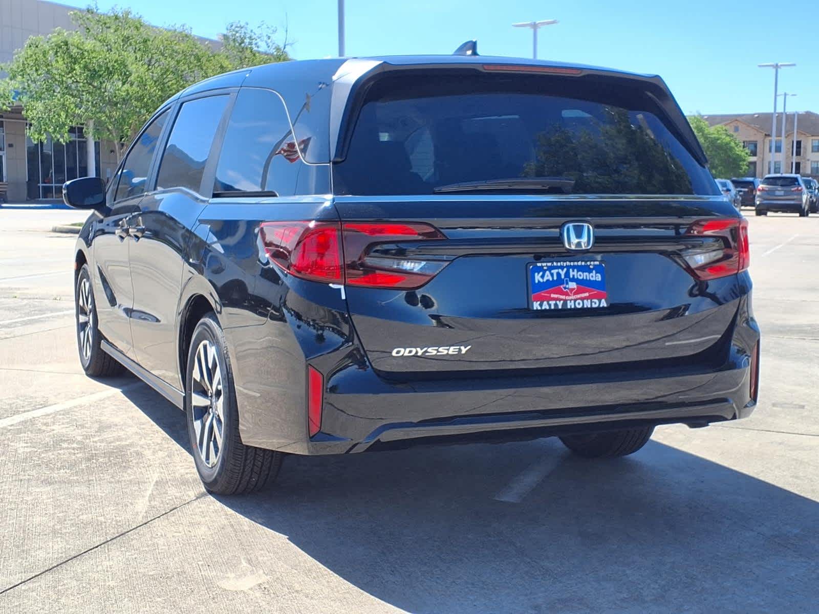 Thumbnail: 2026 Honda Odyssey - 4