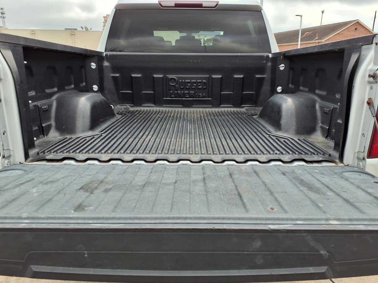 Thumbnail: 2020 Chevrolet Silverado 1500 - 9