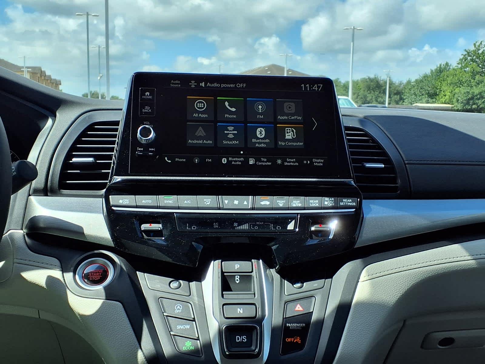 Thumbnail: 2026 Honda Odyssey - 16