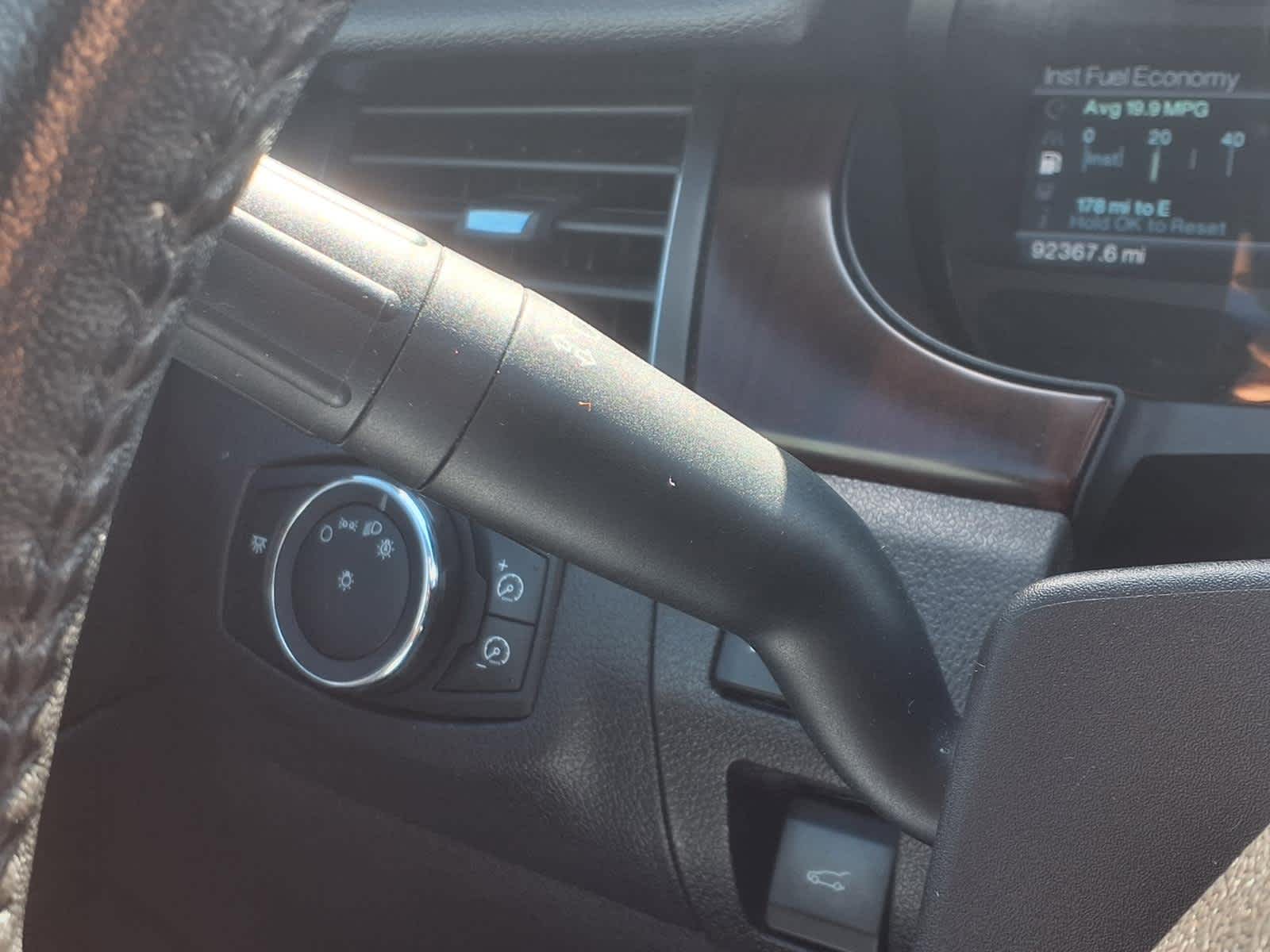 Thumbnail: 2013 Ford Edge - 22