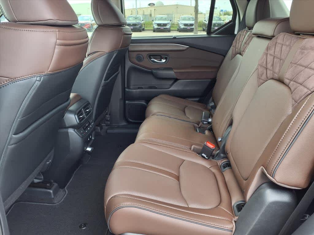 Thumbnail: 2026 Honda Pilot - 14