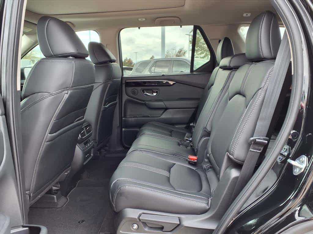 Thumbnail: 2025 Honda Pilot - 12