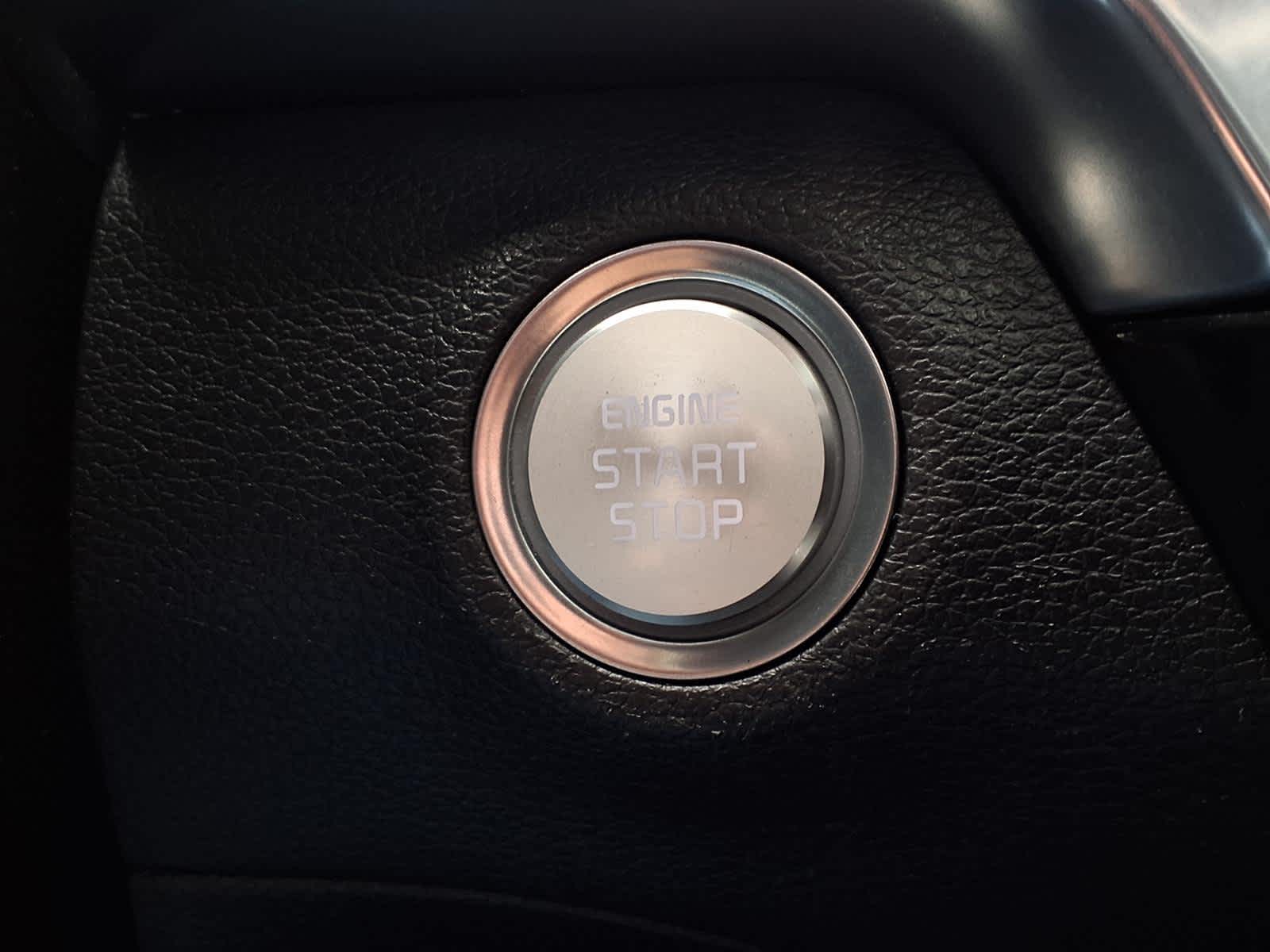 Thumbnail: 2022 Kia Telluride - 23