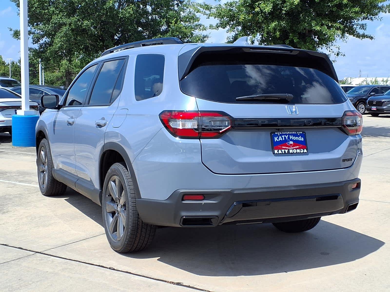 Thumbnail: 2026 Honda Pilot - 4